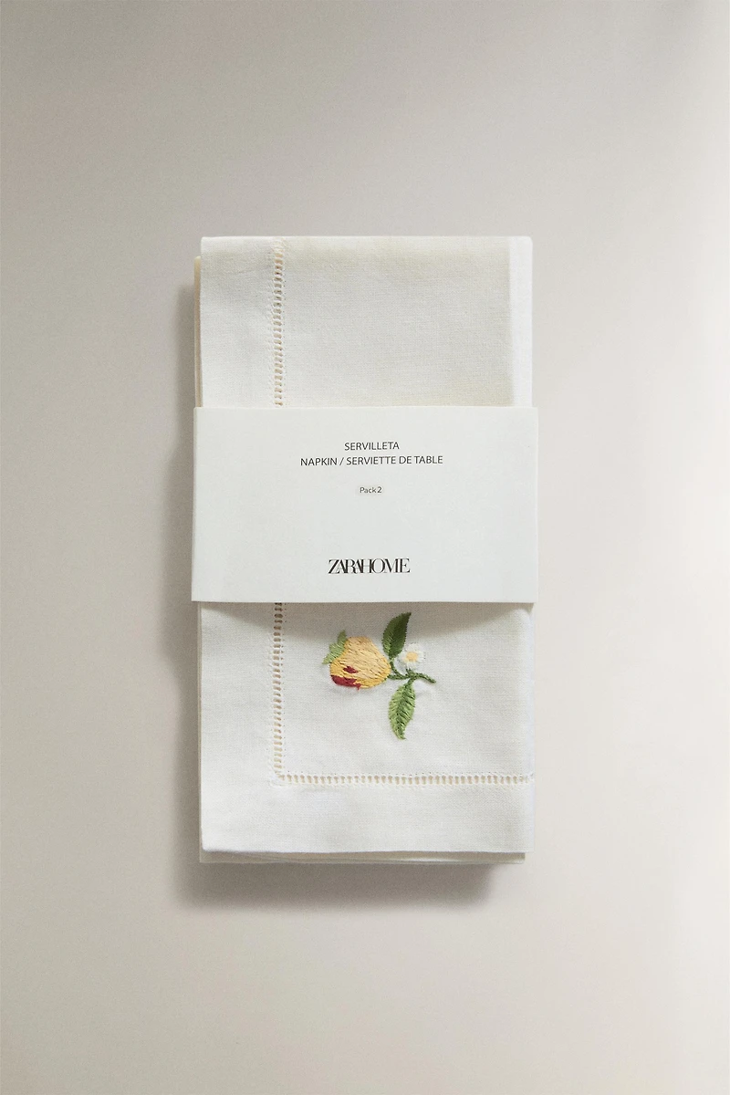 LOT DE SERVIETTES BRODÉES FRUITS (LOT DE 2)