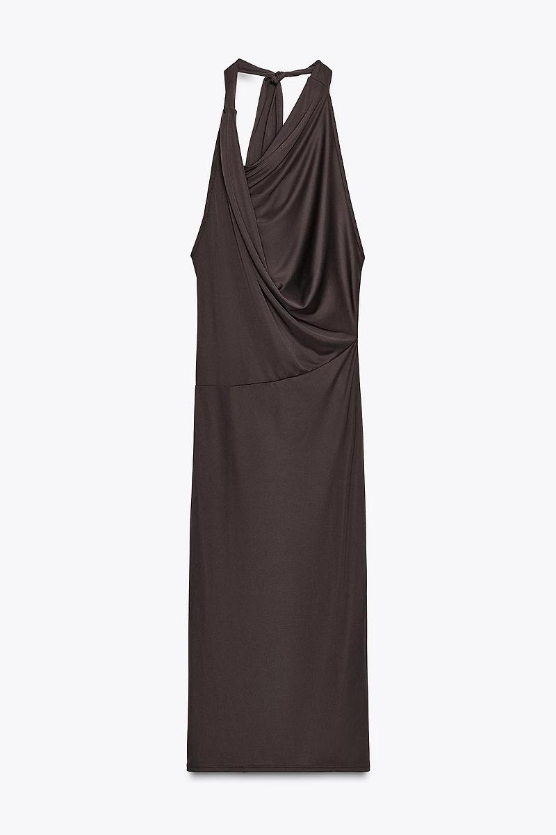 ROBE DÉCOLLETÉ FLUIDE PLIS