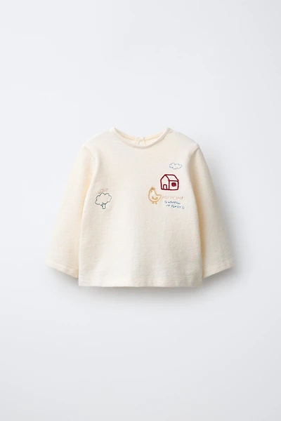 EMBROIDERED DETAIL T-SHIRT