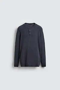 WASHED BUTTON NECK SWEATER