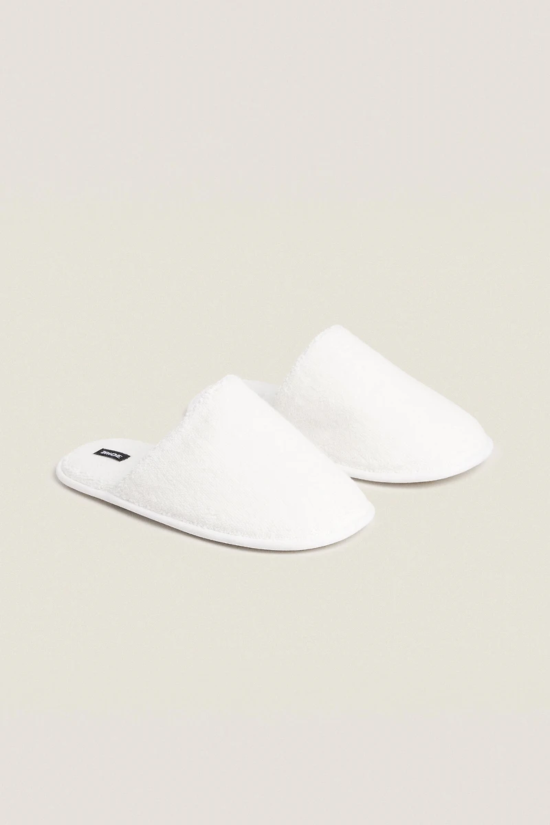 TERRYCLOTH SLIPPERS WITH PIPING