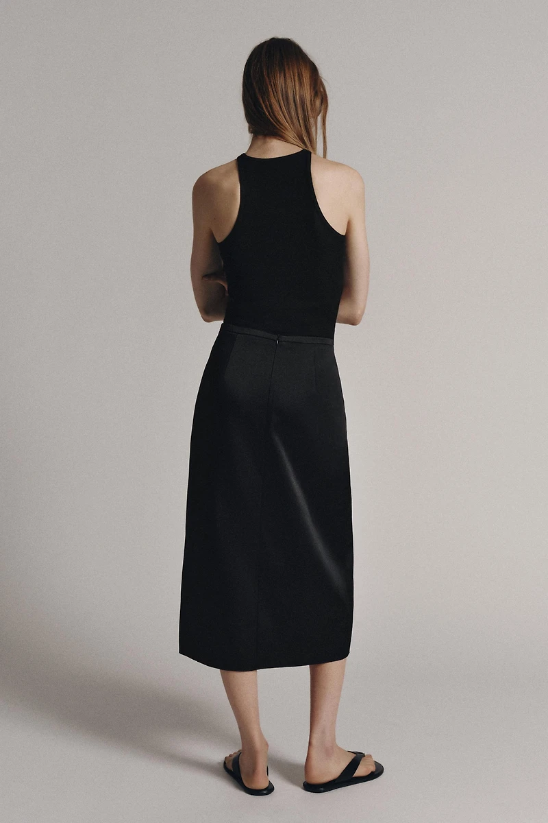 SATIN EFFECT FROG FASTENING SKIRT ZW COLLECTION
