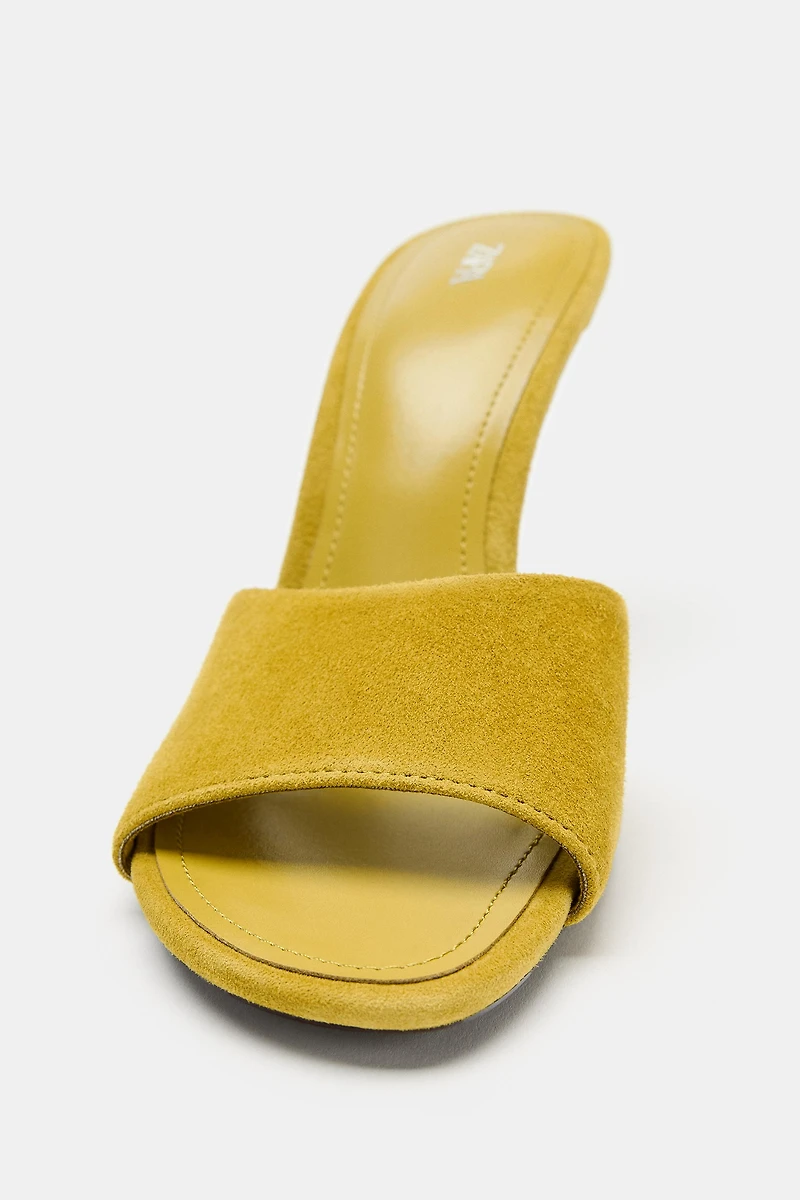 SANDALES À TALONS EN DAIM