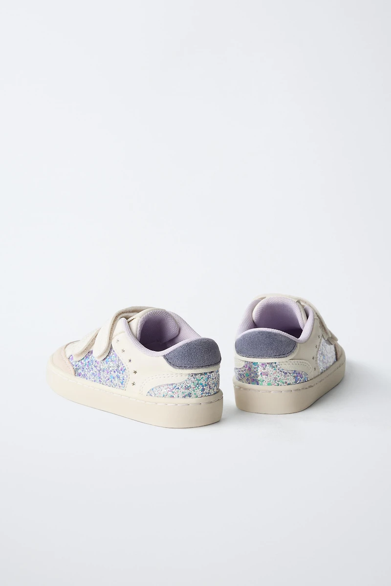 SPARKLY SNEAKERS