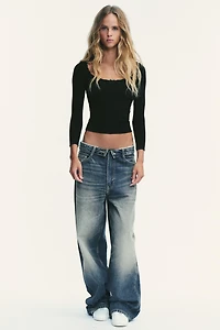 SEAMLESS RIB BOW TOP