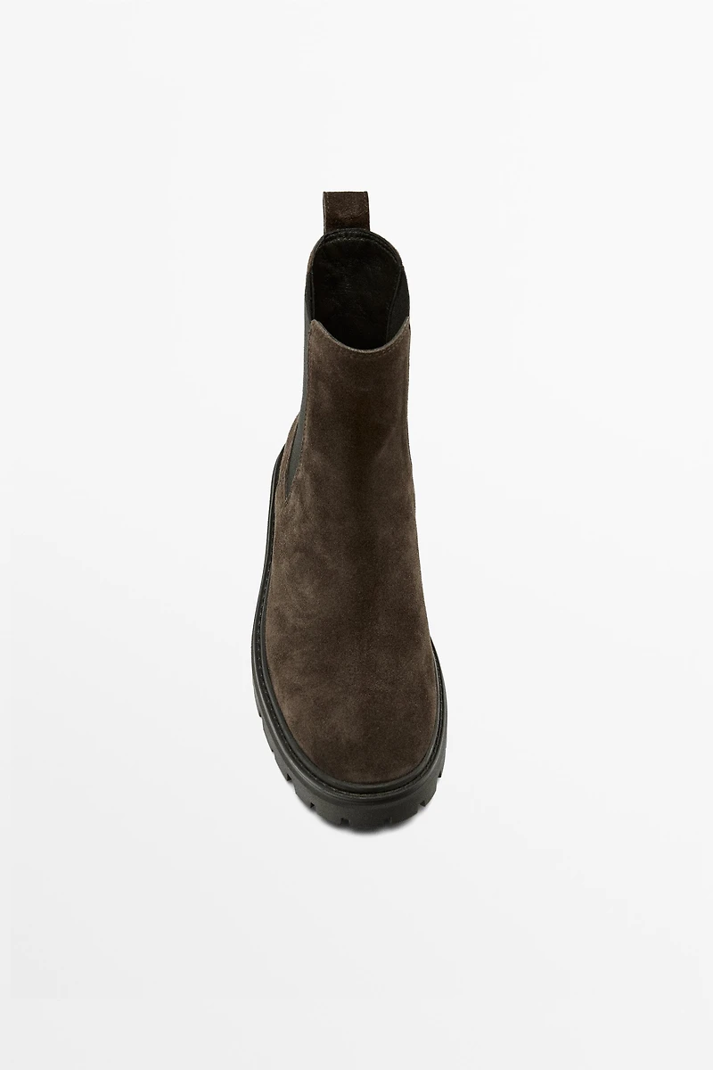 Bottines plates chelsea à semelle crantée