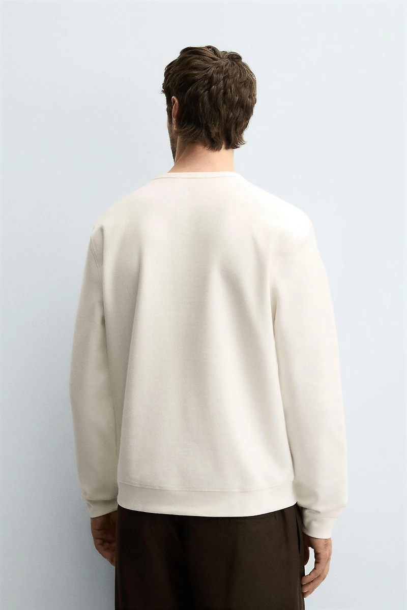 RIBBED BUTTON-FRONT TOP