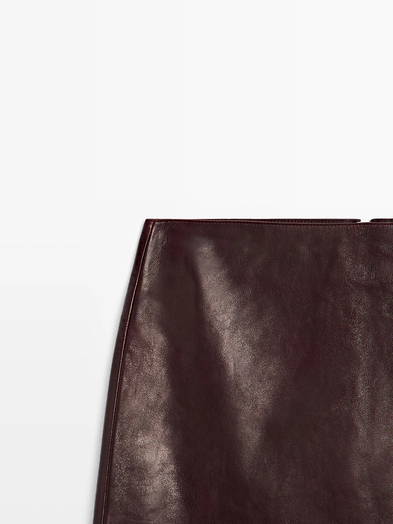 Short nappa leather skirt