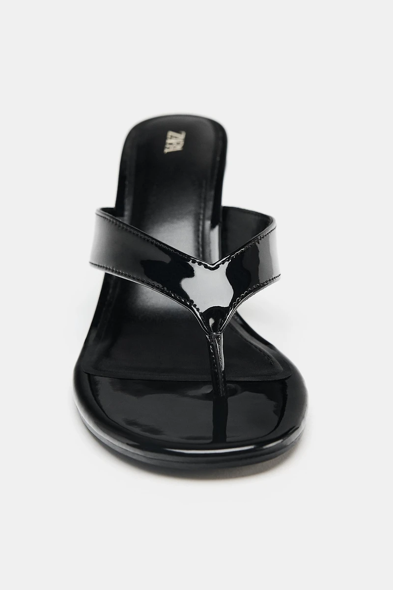 PATENT WEDGE SANDALS