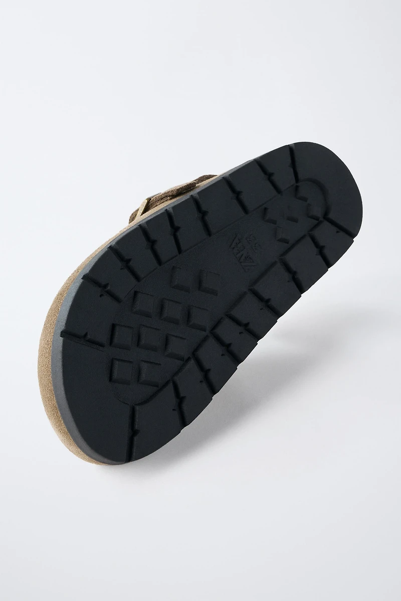 SPLIT LEATHER CLOGS