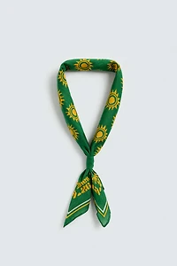 GRAPHIC PRINT BANDANA