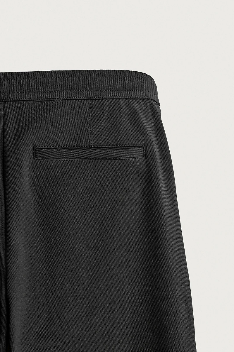 COMFORT REGULAR FIT PANTS
