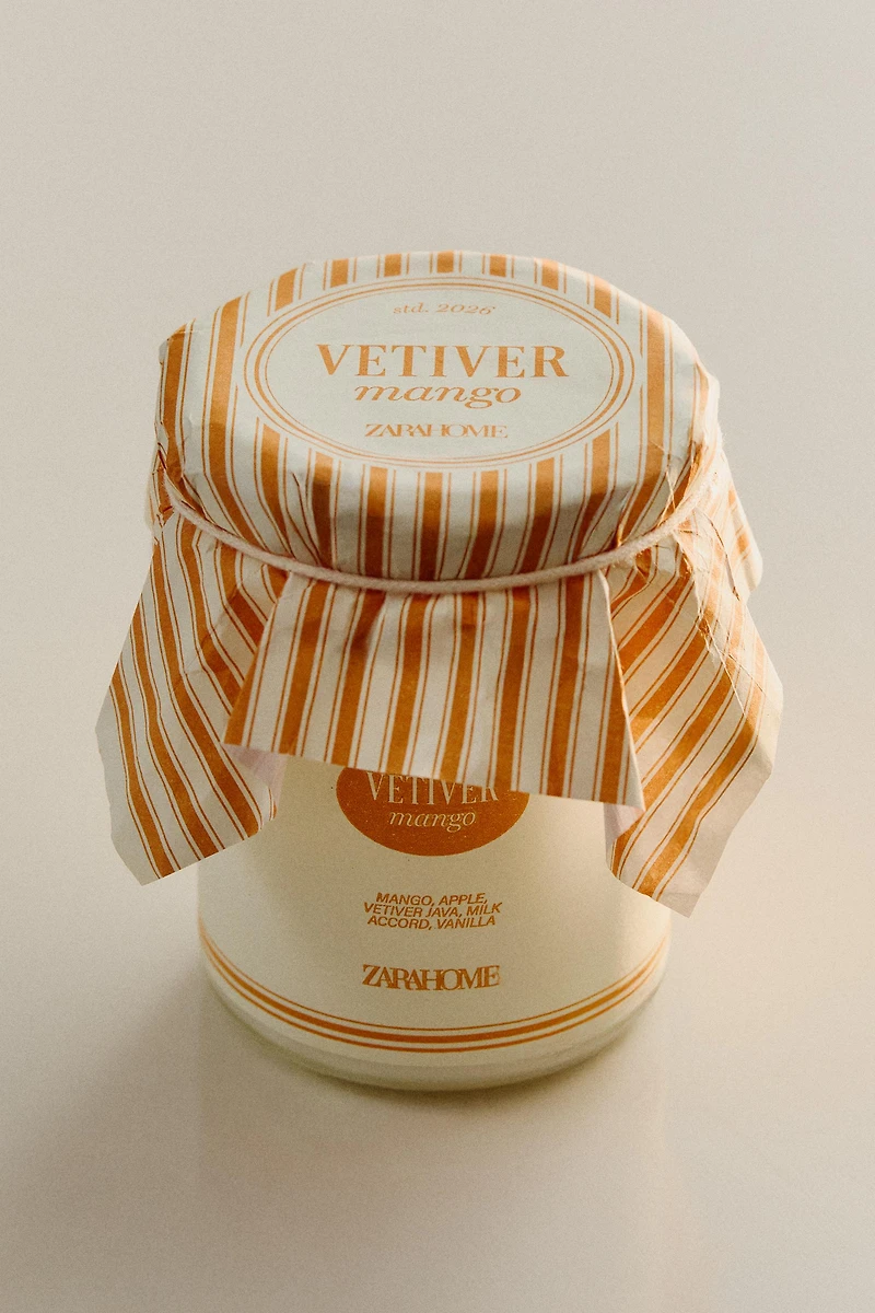 (130 G) VETIVER MANGO SCENTED CANDLE