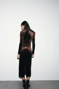 ROBE MI-LONGUE DRAPÉE EN VELOURS