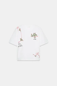 EMBROIDERED FLORAL T-SHIRT