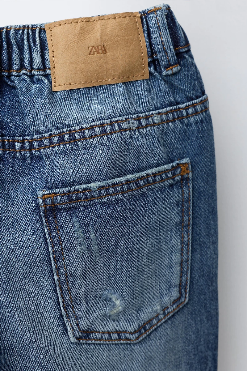 RIPPED BAGGY JEANS