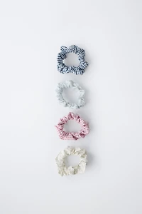 FOUR-PACK OF GINGHAM SCRUNCHIES