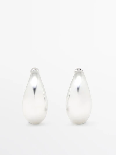 Half-moon hoop earrings