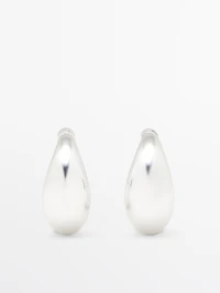 Half-moon hoop earrings