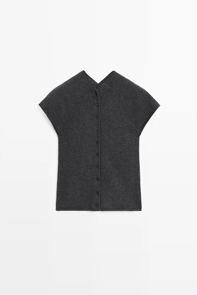 Gilet sans manches en maille boutonné 100 % cachemire