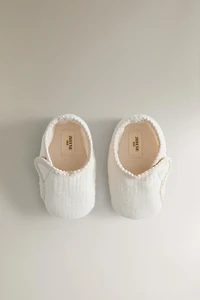 FABRIC BOOTIES