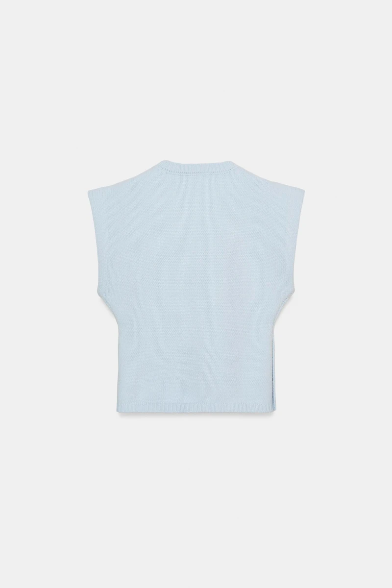 KNIT VEST WITH DEFINED SHOULDERS