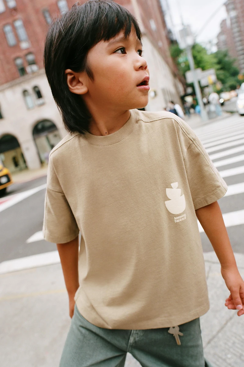 GARMENT-DYED PRINTED T-SHIRT