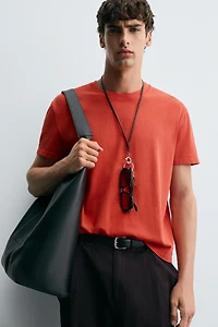 CROPPED FIT T-SHIRT