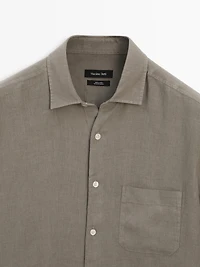 Chemise regular avec poche