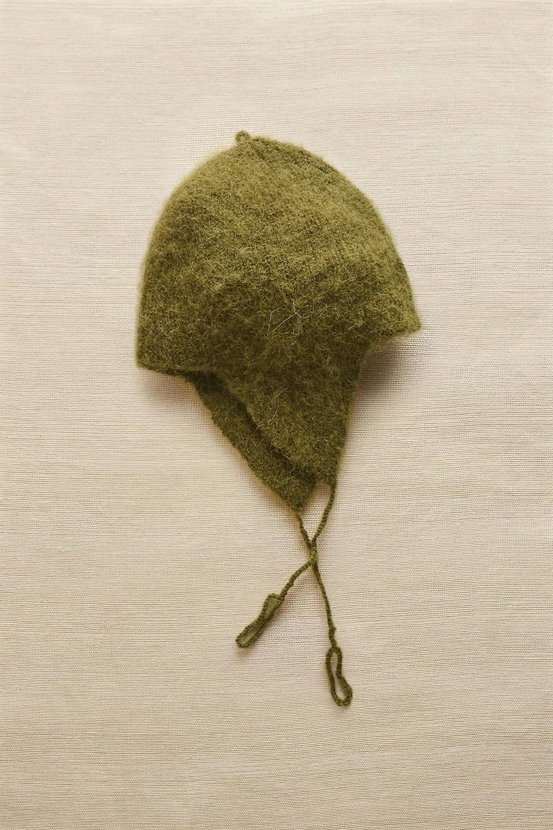 ALPACA BABY HAT