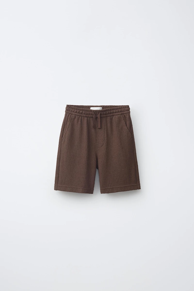 TEXTURED RUSTIC SHORTS