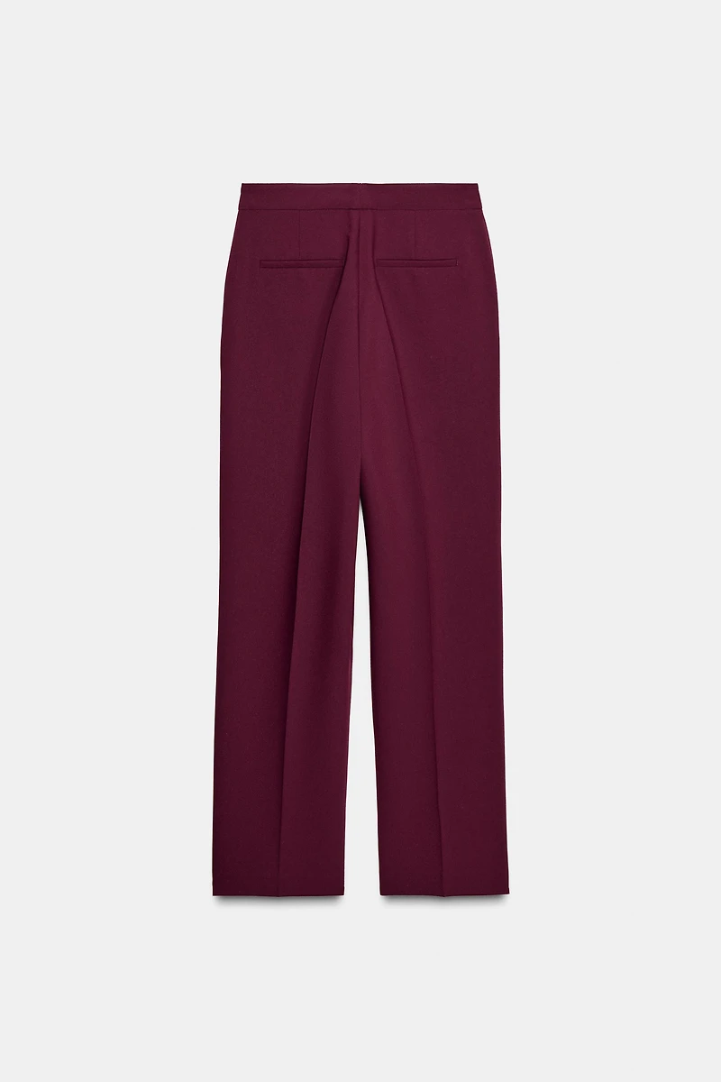 STRAIGHT LEG PANTS