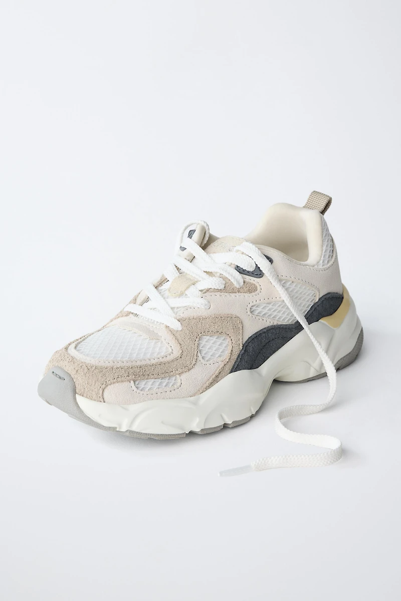 MESH SNEAKERS