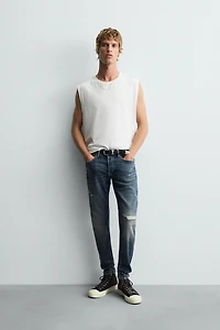 RIPPED SKINNY FIT JEANS