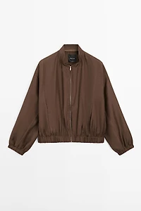 Flowing bomber jacket
