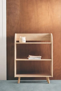 KIDS’ BEAR SHELF UNIT