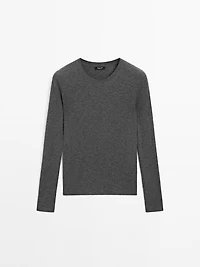 Pull laine en maille côtelée