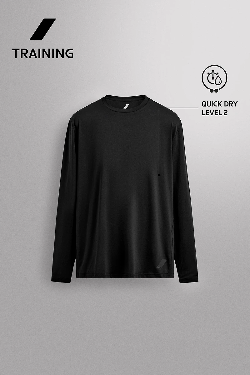 BASIC LONG SLEEVE TECHNICAL T-SHIRT