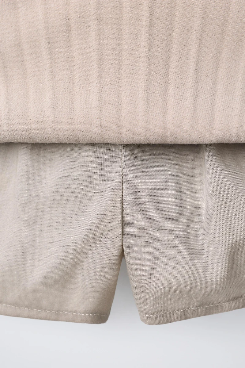 BOX PLEAT SKIRT