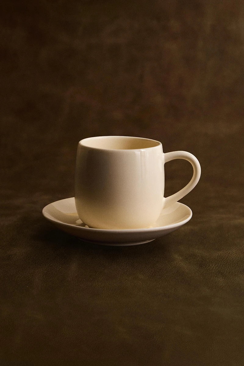 PLAIN STONEWARE COFFEE CUP