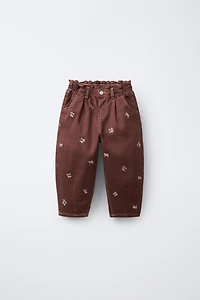 PANTALON BAGGY SERGÉ FLEURS BRODÉES