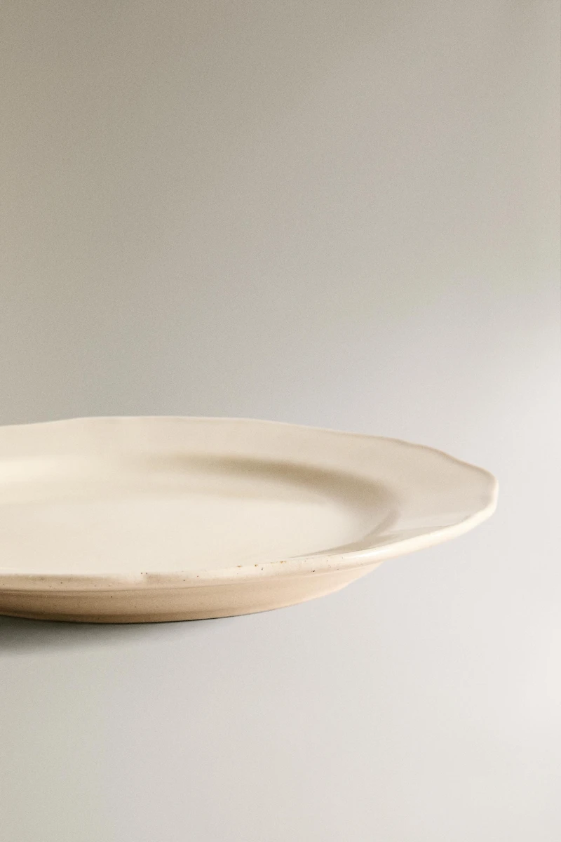 STONEWARE DESSERT PLATE