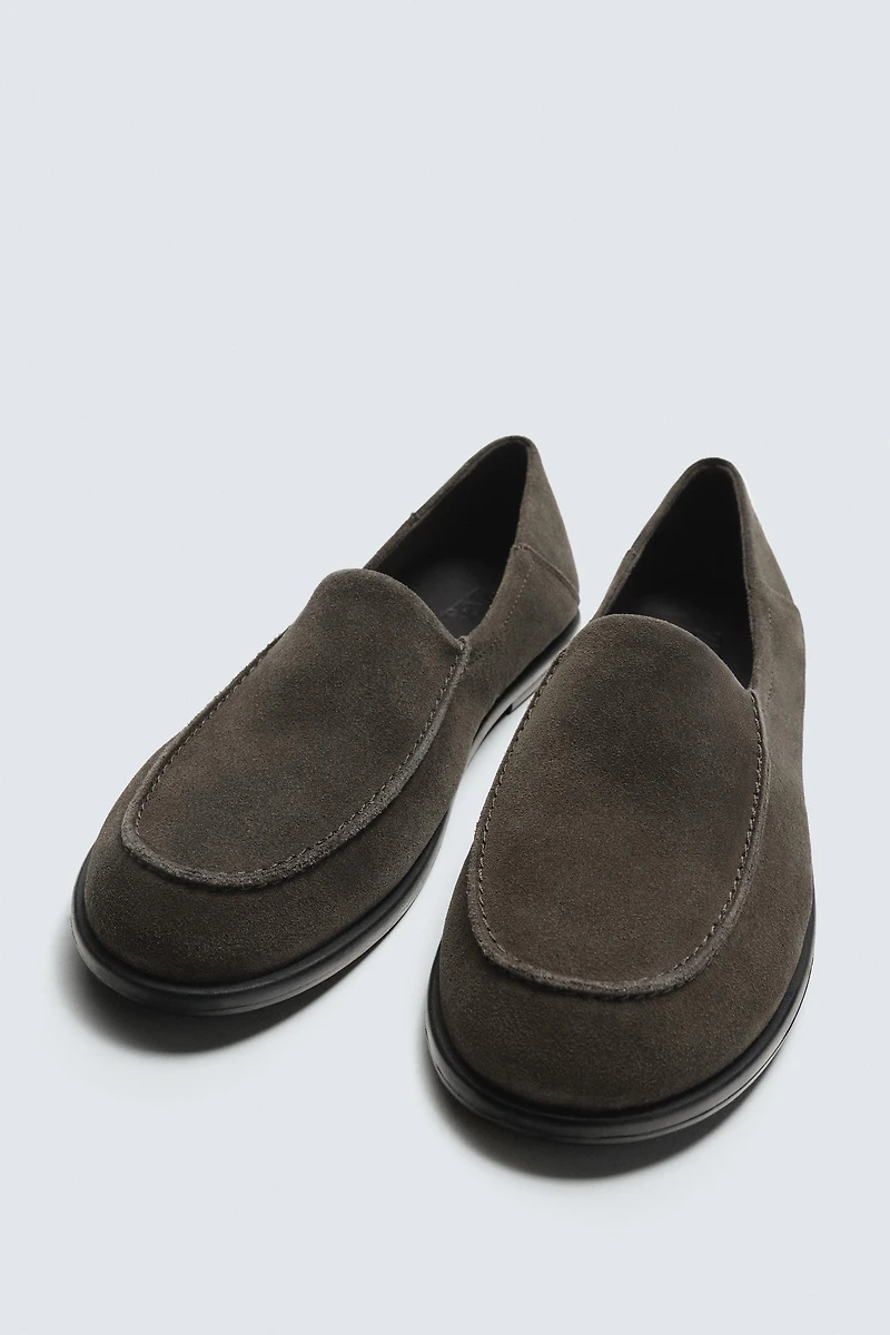 MOCASSINS EN CUIR