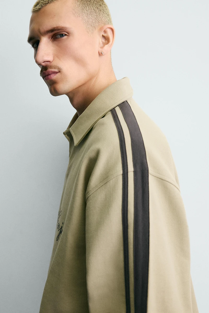 SWEAT COUPE BOXY BANDES BRODÉES