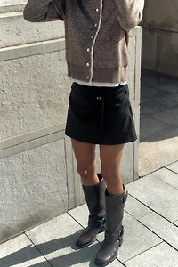 BELTED SKORT