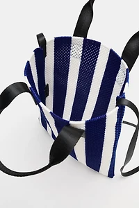 CUT-OUT EFFECT MINI SHOPPER