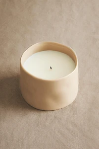 G) LUMINOUS CAMELLIA SCENTED CANDLE