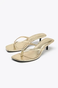 SANDALES KITTEN HEEL À EFFET MÉTALLISÉ