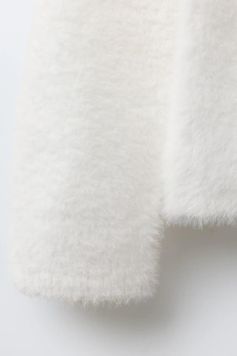PULL EN MAILLE EFFET POIL