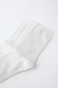 FOUR-PACK OF LONG SOCKS